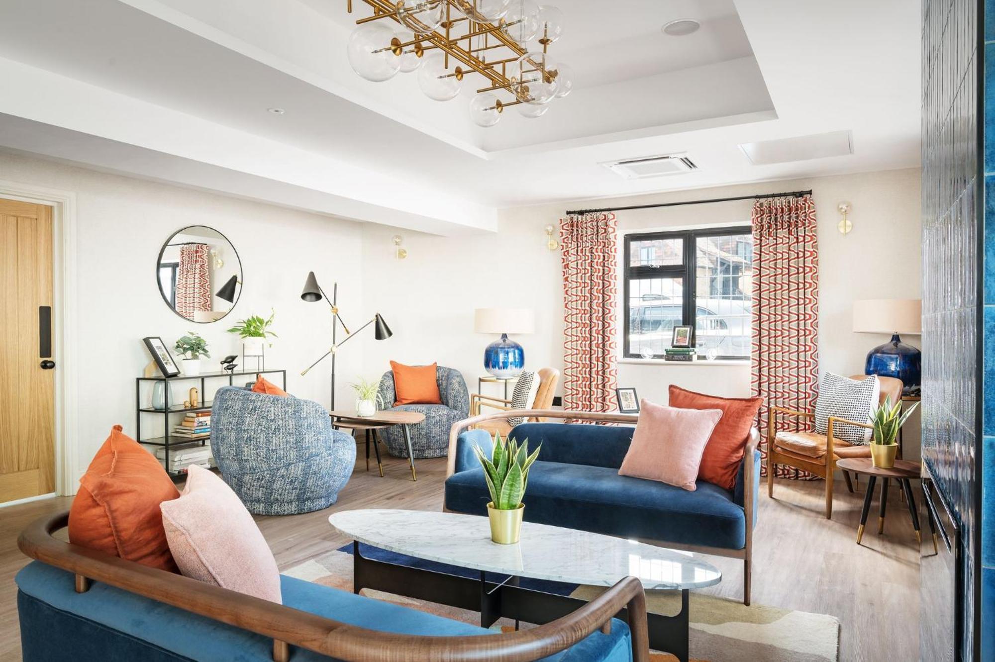 Voco Lythe Hill Hotel & Spa By Ihg 헤이슬미어 외부 사진